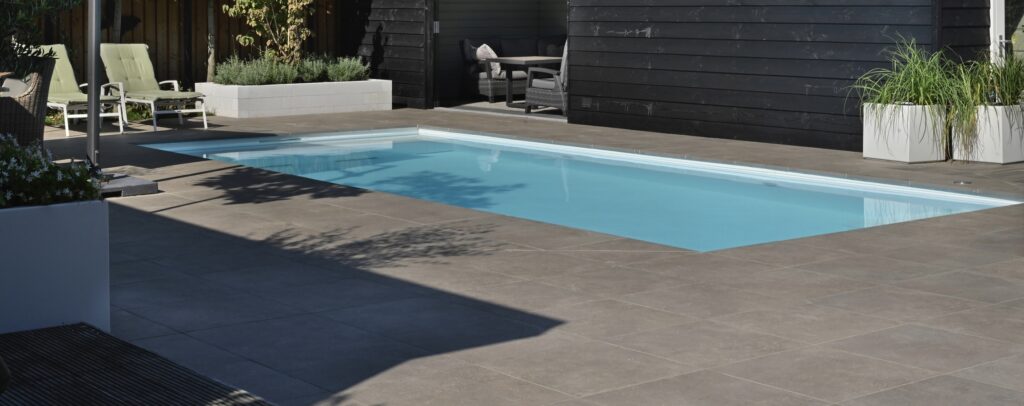 Zwembad realisatie showtuin